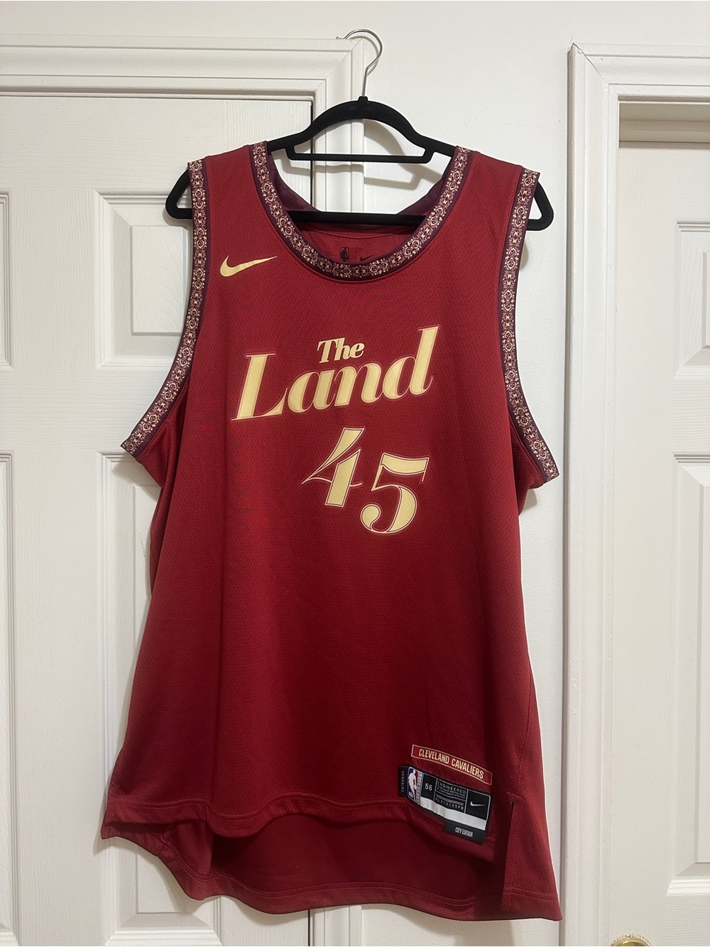 Donovan Mitchell 45 Cleveland Cavaliers 2023/24 City Edition